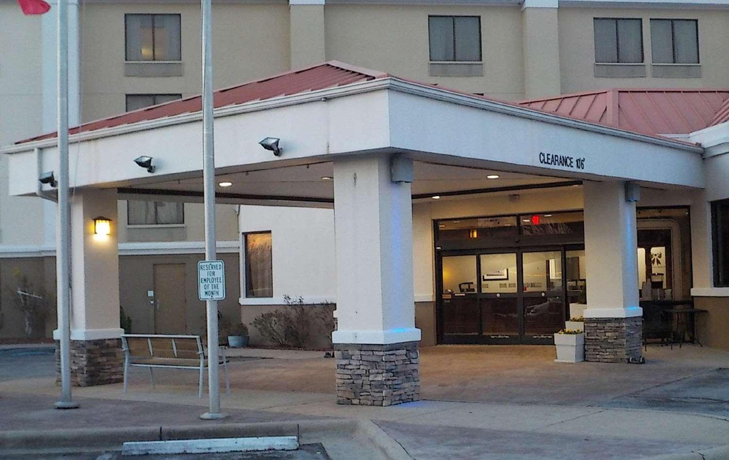 Clarion Pointe Jacksonville Near Camp Lejeune Экстерьер фото