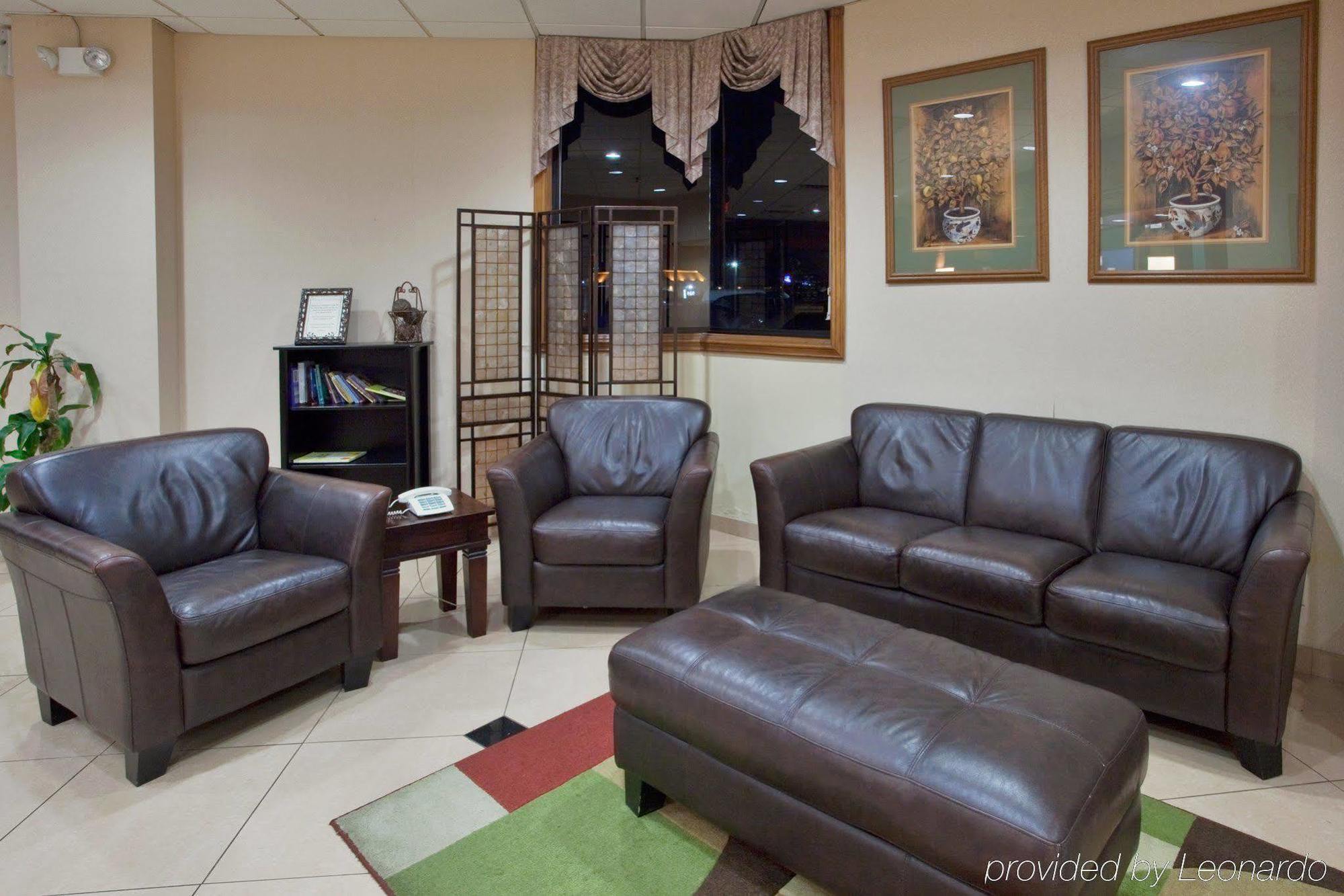 Clarion Pointe Jacksonville Near Camp Lejeune Интерьер фото